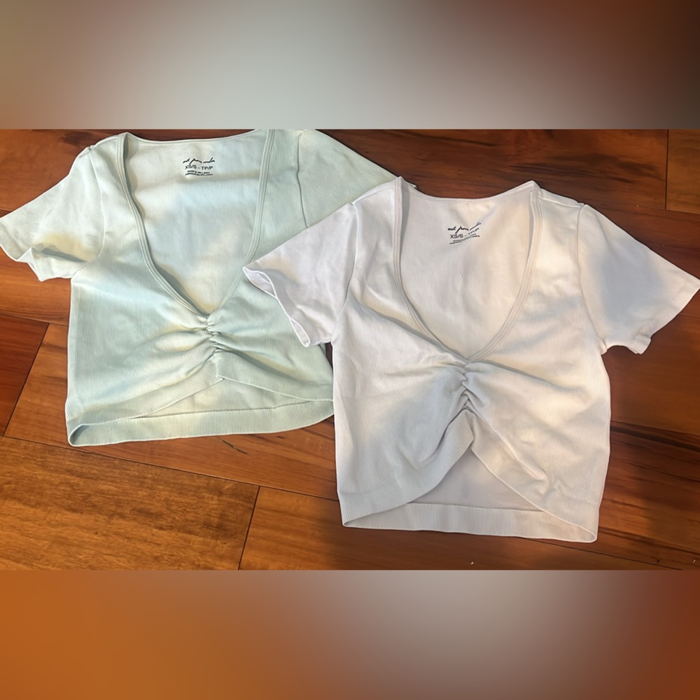 (2) Out from Under Urban Outfitters Crop Top
t shirts size XS ruched